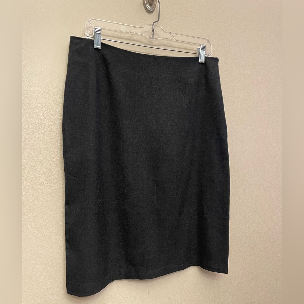 Black/dark gray pencil skirt, Merona, size 14